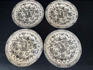 RARE Burleigh Black Regal Chinese Peacock Stonewall Kitchen Set Plates 7.75"